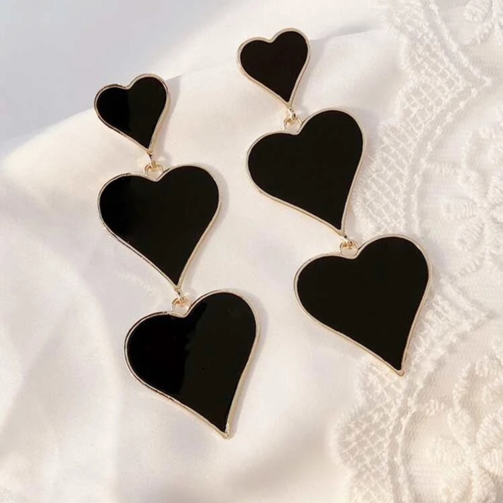 ❤️ Awesome Various Size Hearts Tassel Dangle Stud Earrings ❤️ - Picture 5 of 11